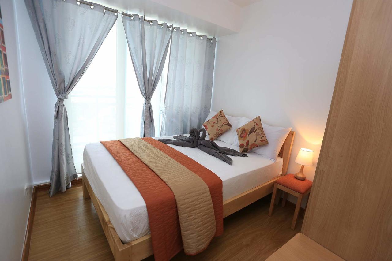 Maui Condotel Azure Residence Manila Exteriör bild